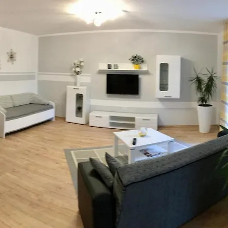 Ferienwohnung am Schloss Neustadt an der Waldnaab Exterior foto