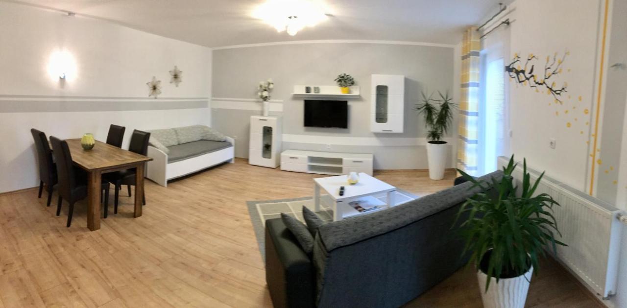 Apartment Am Schloss